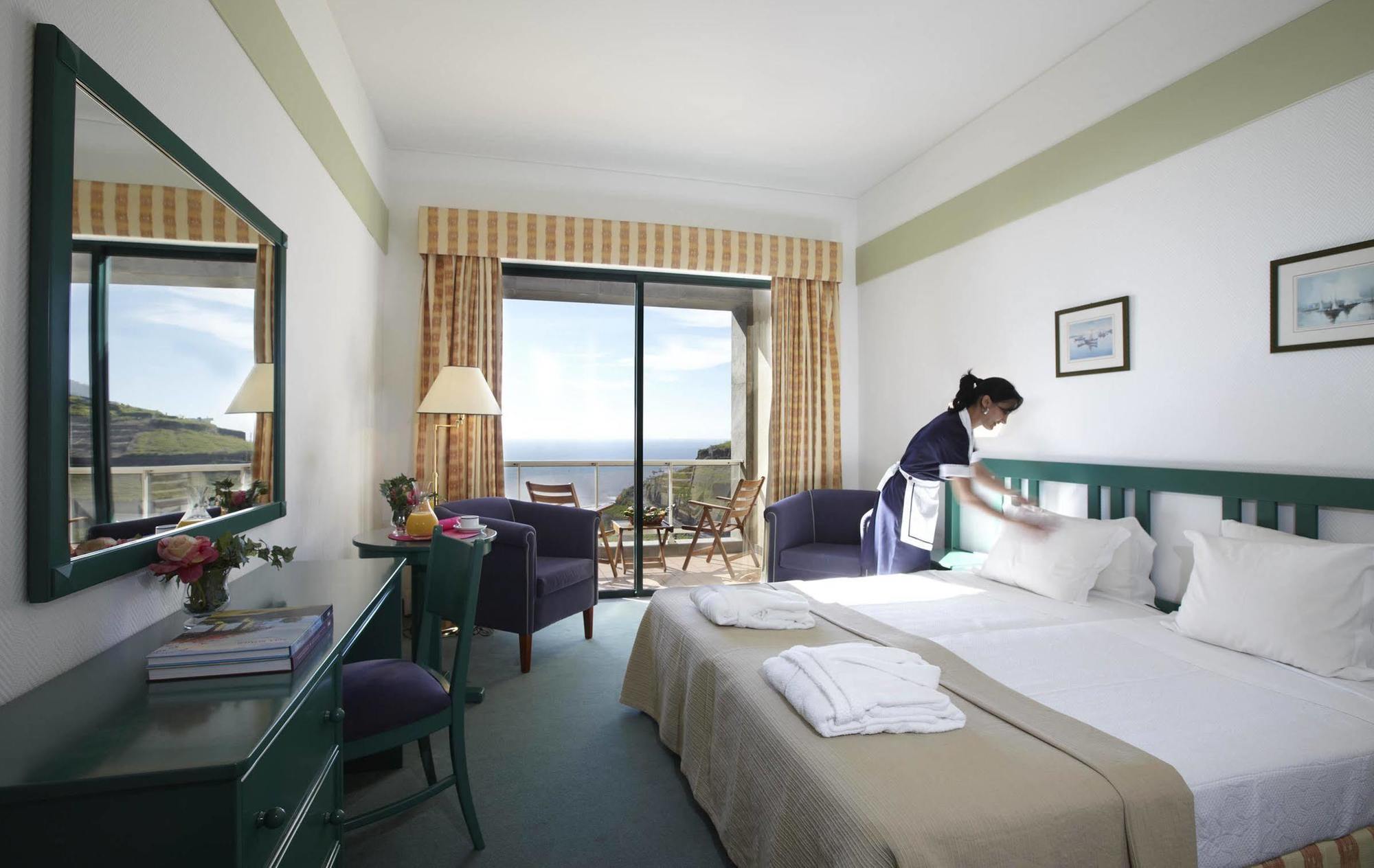 Hotel Escola Φουνκάλ Εξωτερικό φωτογραφία